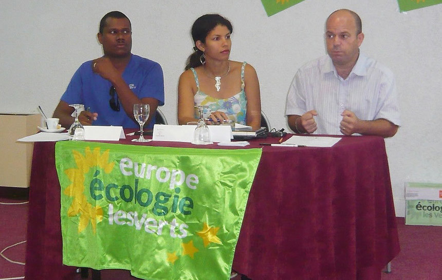 EELV : "Un kit anti-feu adapté au Transall pour La Réunion"